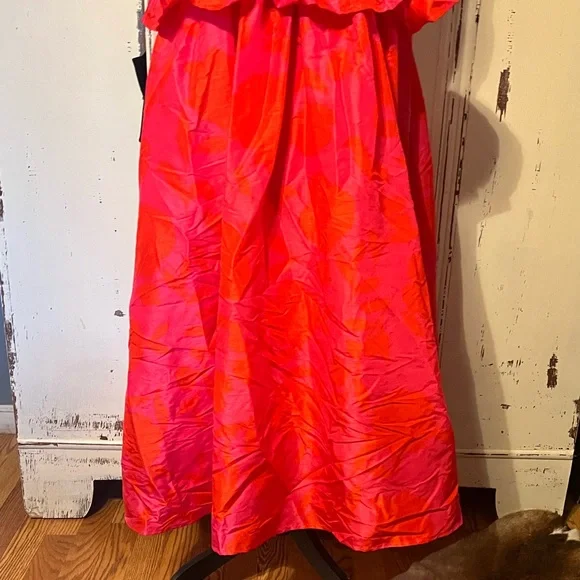 Kate Spade Coral Maxi Dress - Picture 3 of 8